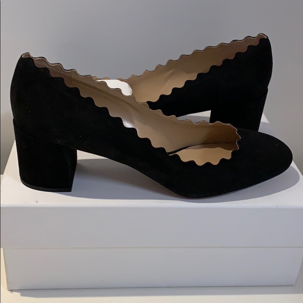 Chloe scalloped suede black heel